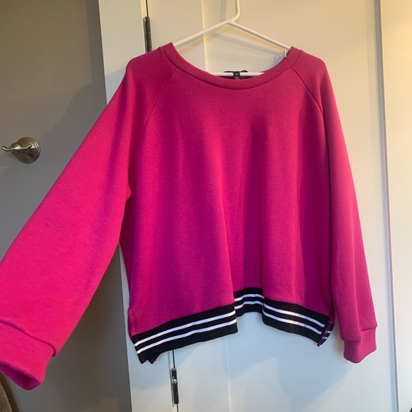 Rachel Roy NWT pink/fuschia open back sweater, Medium - Picture 3 of 6
